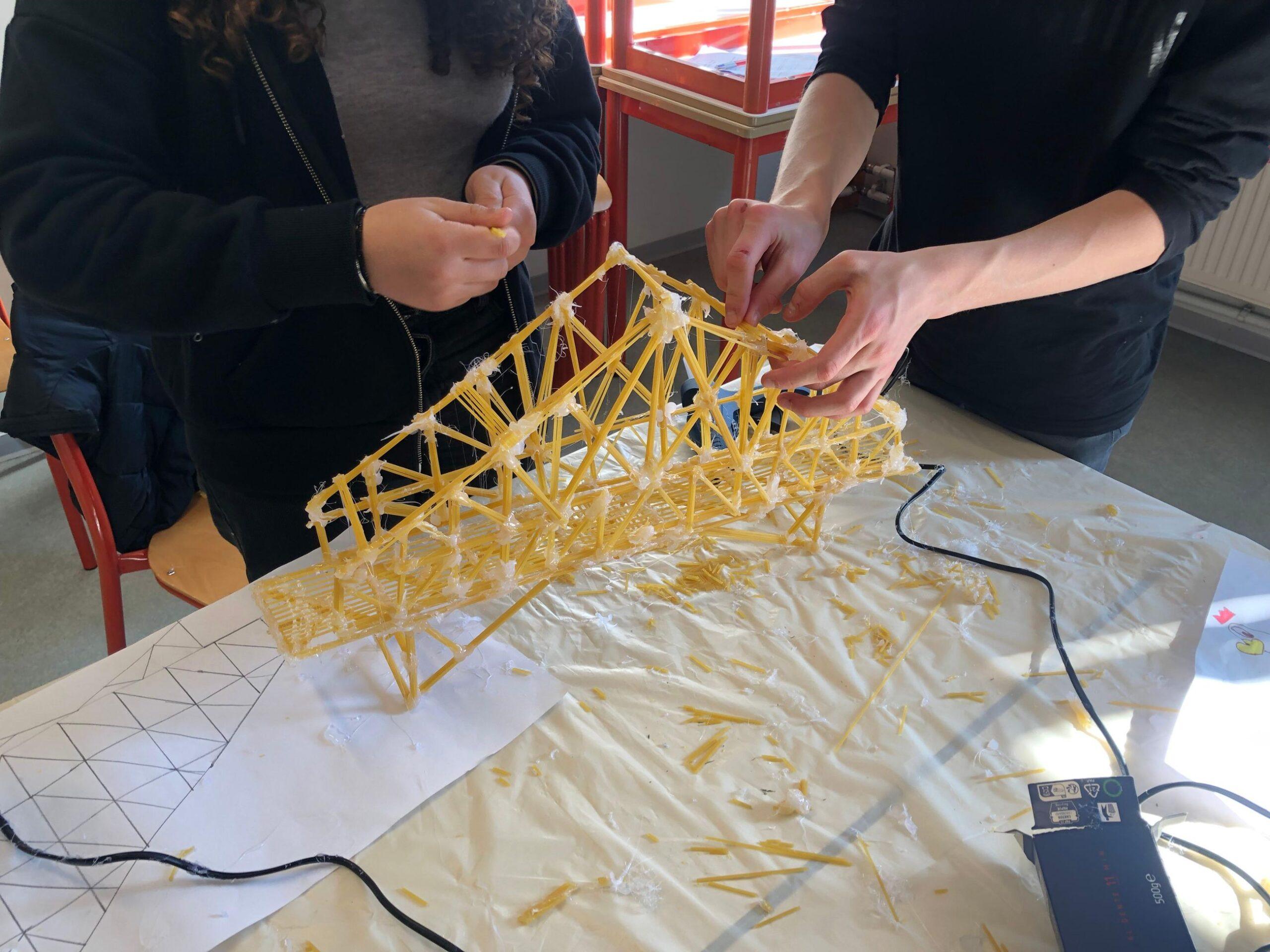 Cordées de la réussite: camp de l’innovation pour les 3èmes des collèges Lavoisier et Guy Mollet – Lycée Jean Prouvé de Lomme