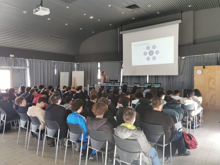 Conférence OVHcloud pour les 1ère et Tale STI2D – Lycée Jean Prouvé de Lomme