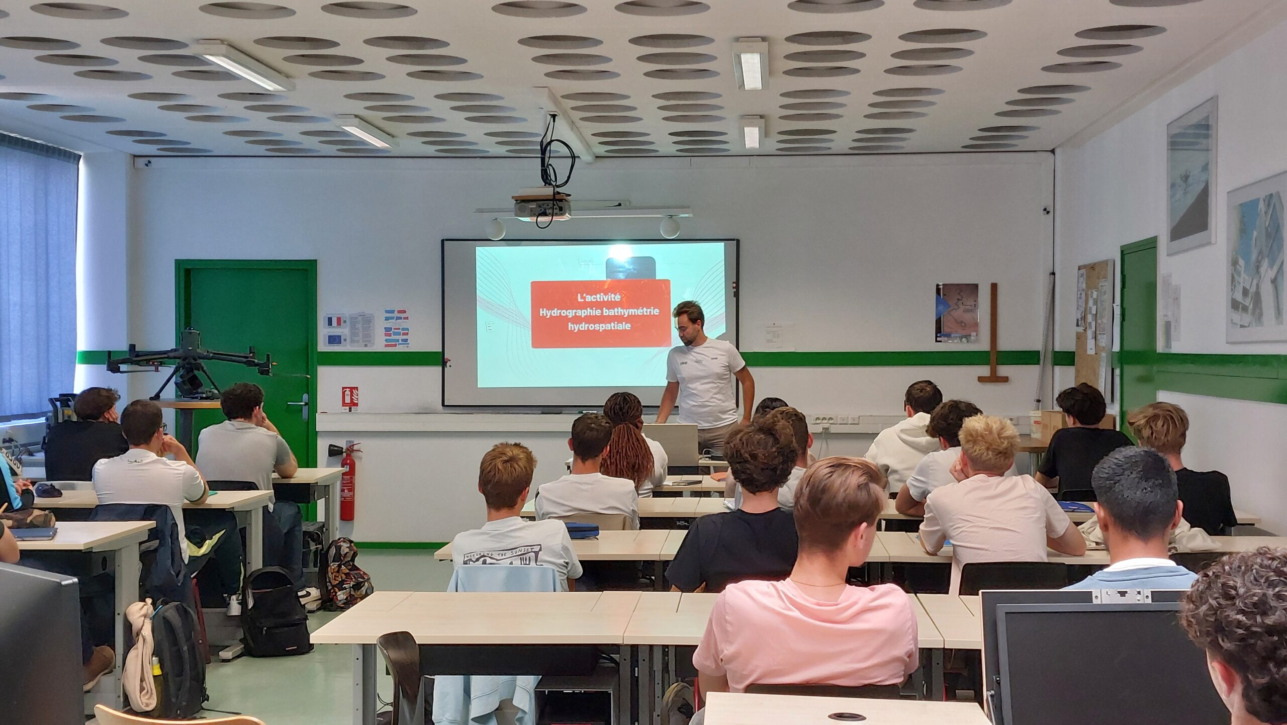Présentation de l'activité bathymétrie aux étudiants du BTS MGTMN