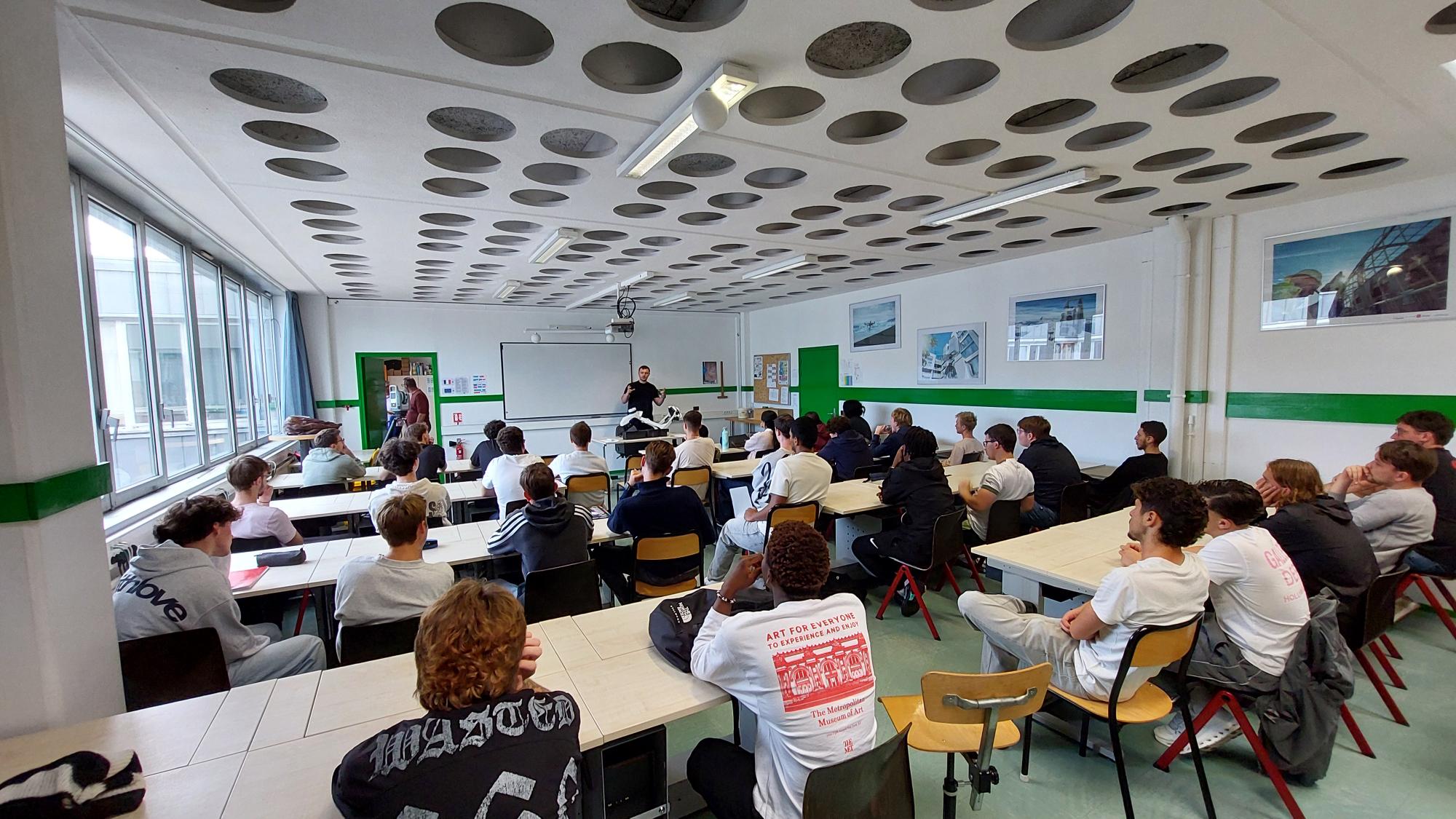 Démonstration du scanner dynamique dans le lycée
