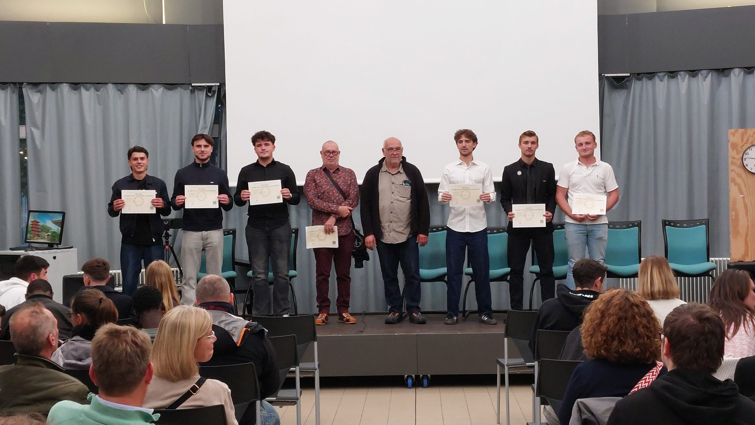 Diplômés BTS promotion 2026 au lycée Jean PROUVÉ