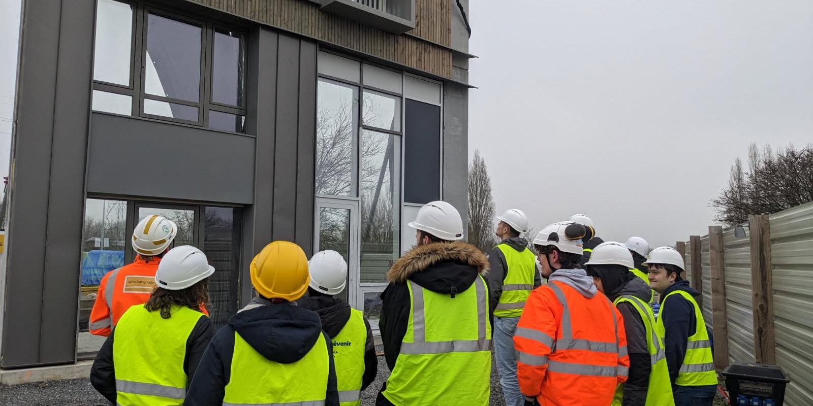 TS1BAT : Visite de la construction de 628 chambres étudiantes – Lycée Jean Prouvé de Lomme