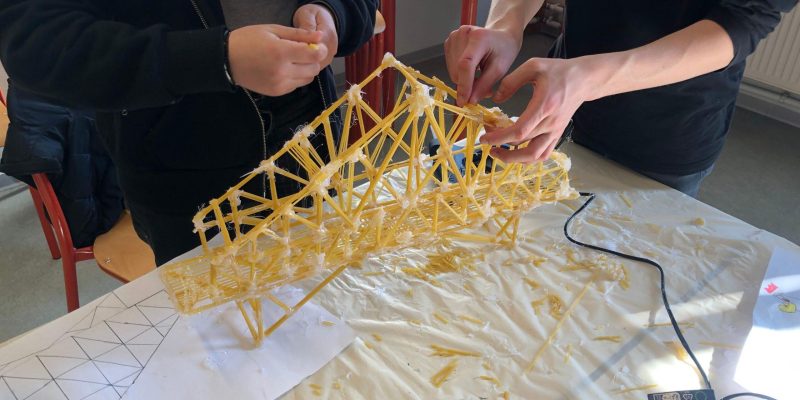 Cordées de la réussite: camp de l’innovation pour les 3èmes des collèges Lavoisier et Guy Mollet – Lycée Jean Prouvé de Lomme